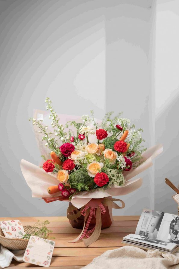 GENEVIÈVE BOUQUET